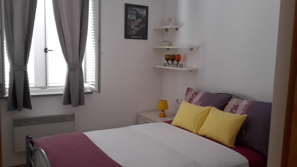 Apartment Maristela *
